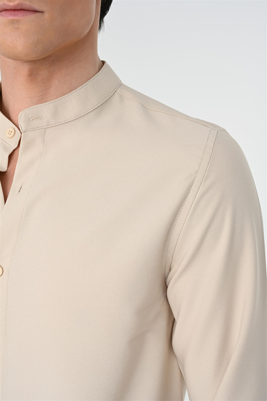 Camisa de hombre beige regular fit con cuello clásico - Wessi