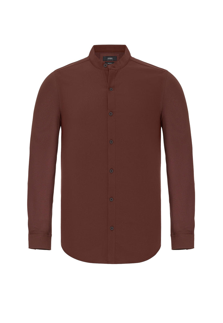 Camisa de hombre marrón regular fit con cuello mao - Wessi