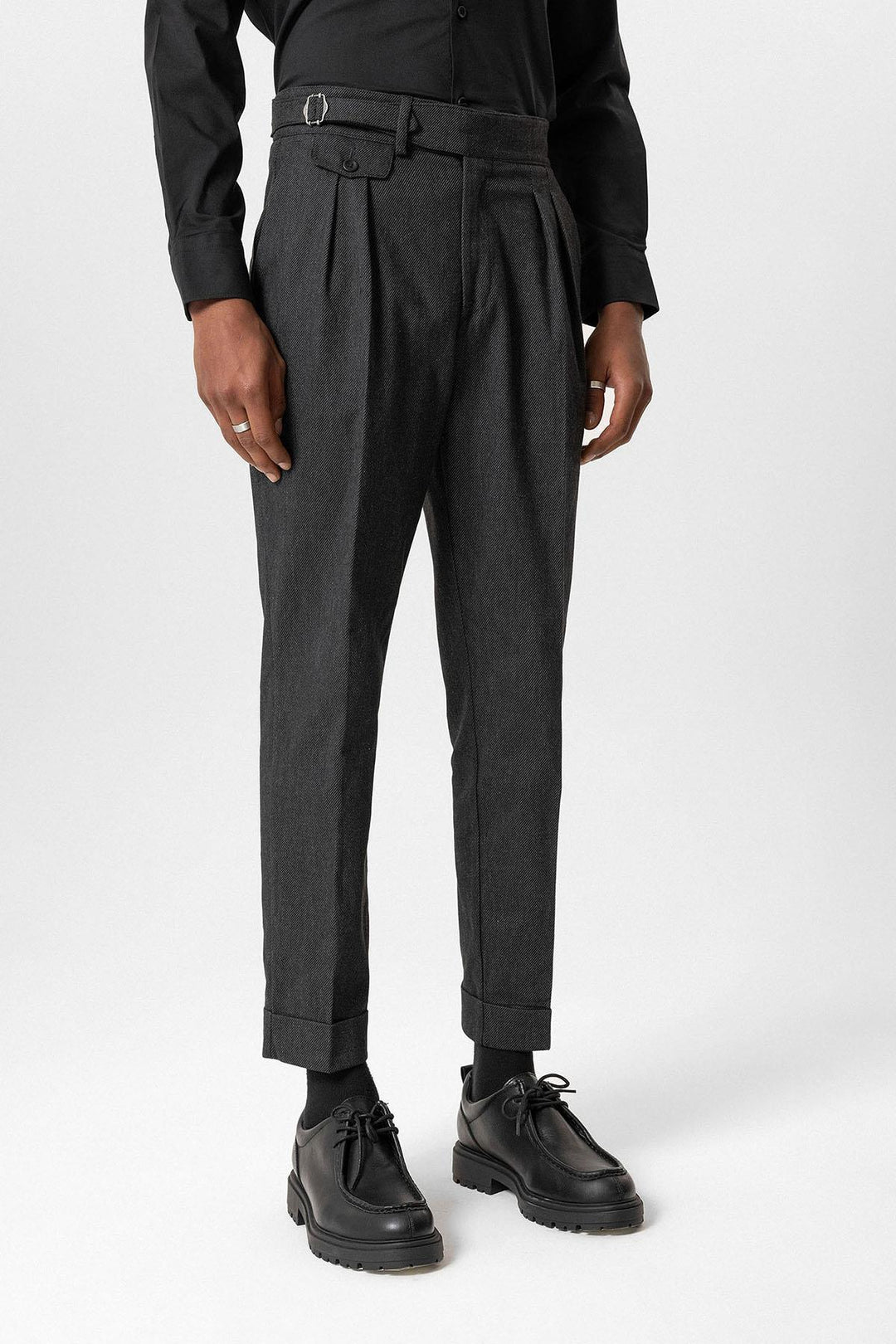 Black High-Waisted Men's Trousers with Buckle Detail - Wessi