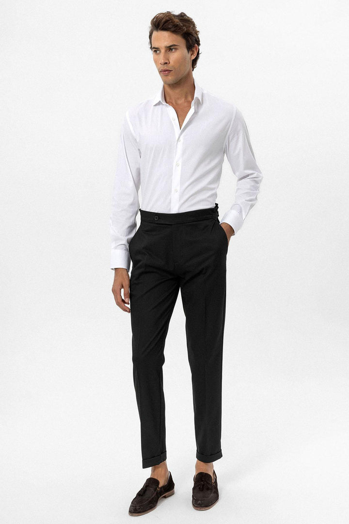 Pantalón negro de corte regular y cintura alta para hombre - Wessi