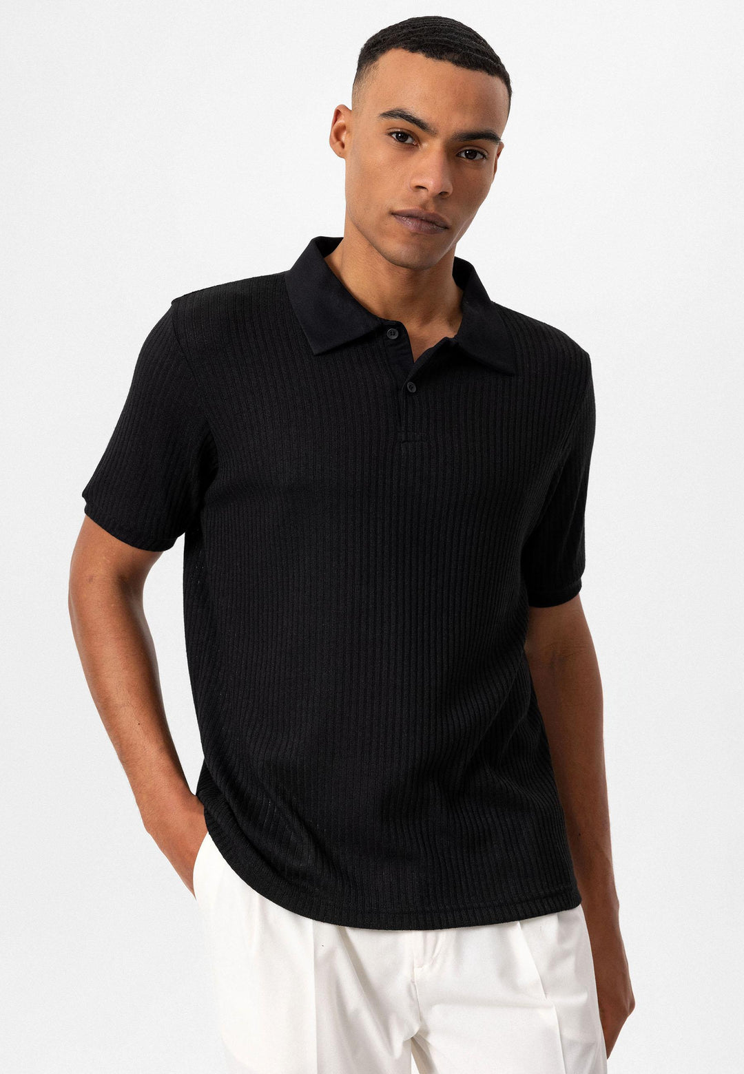 T-shirt nera con colletto polo slim fit da uomo - Wessi