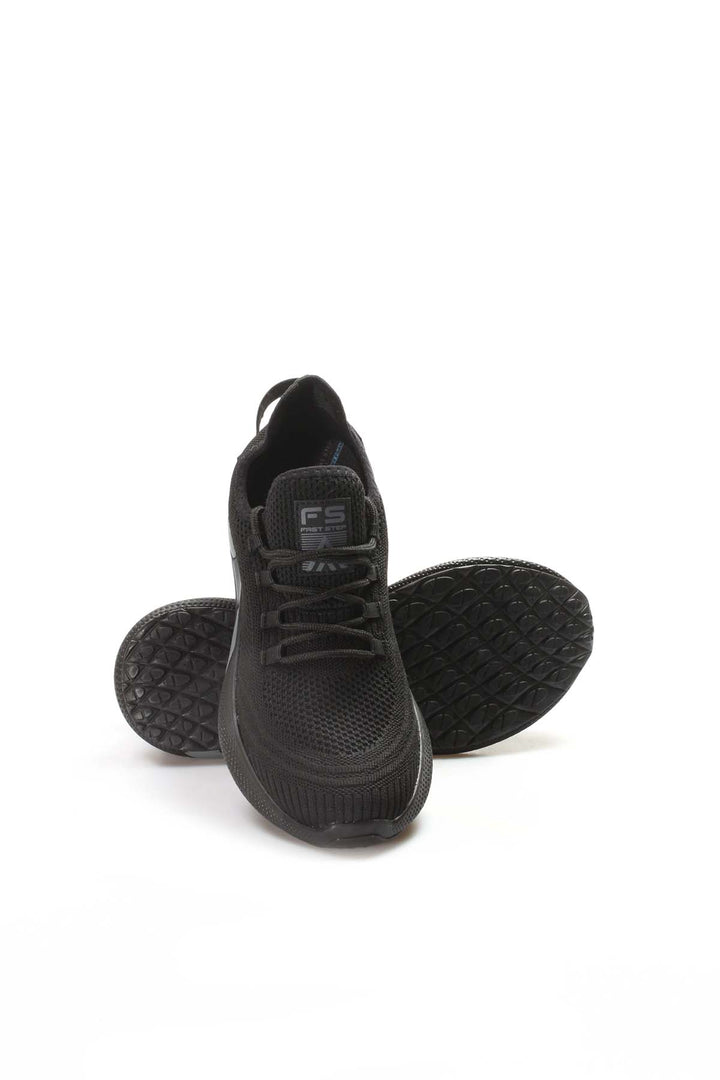 Men's Black Knit Sneakers with Lightweight Sole - Wessi