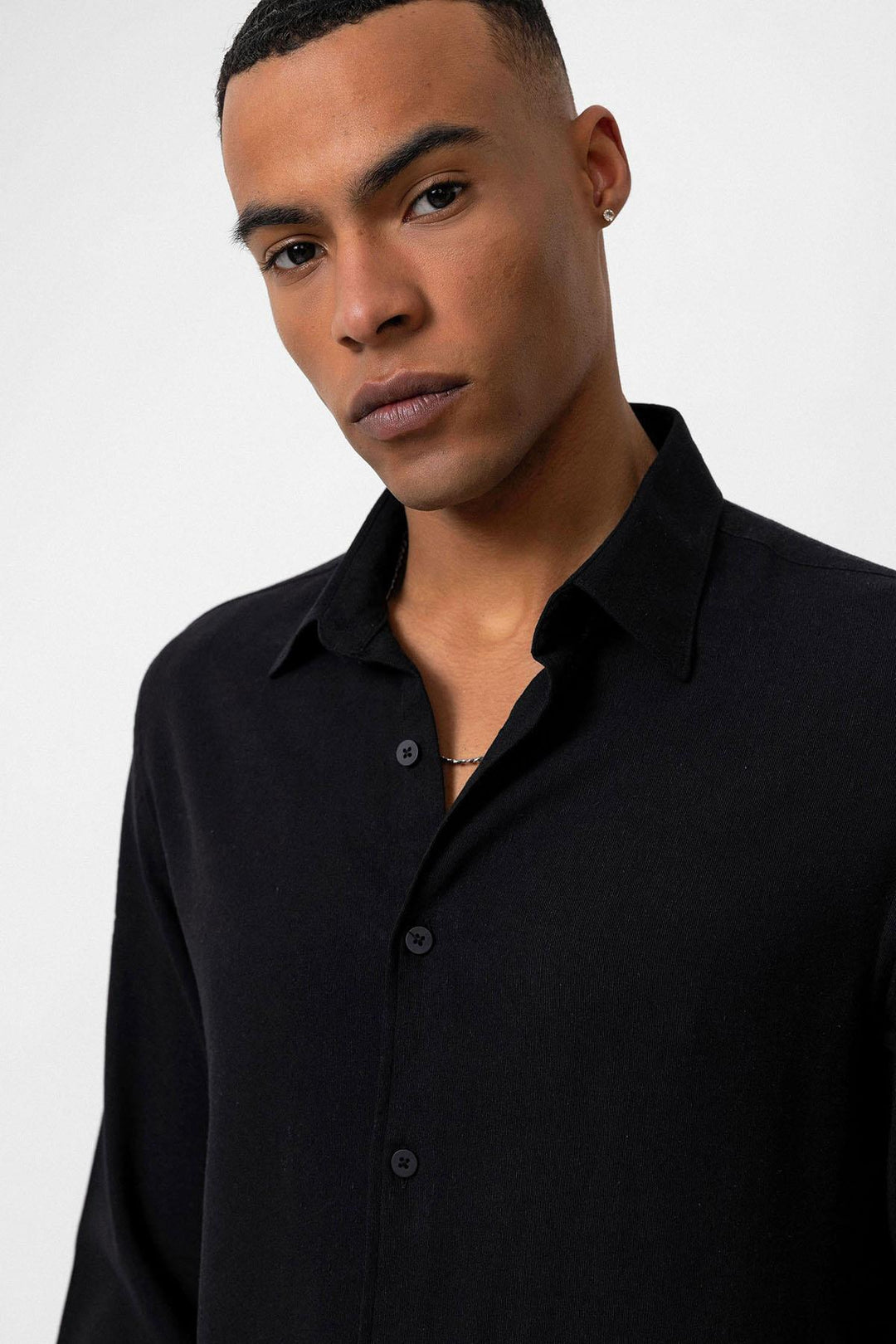 Men's Black Long Sleeve Linen Shirt - Wessi