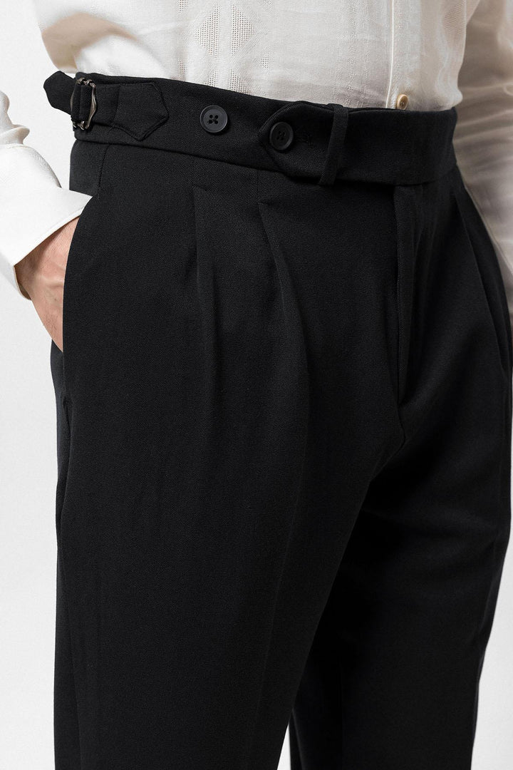 Men's Black High Waist Pleated Carrot Fit  Trousers - Wessi