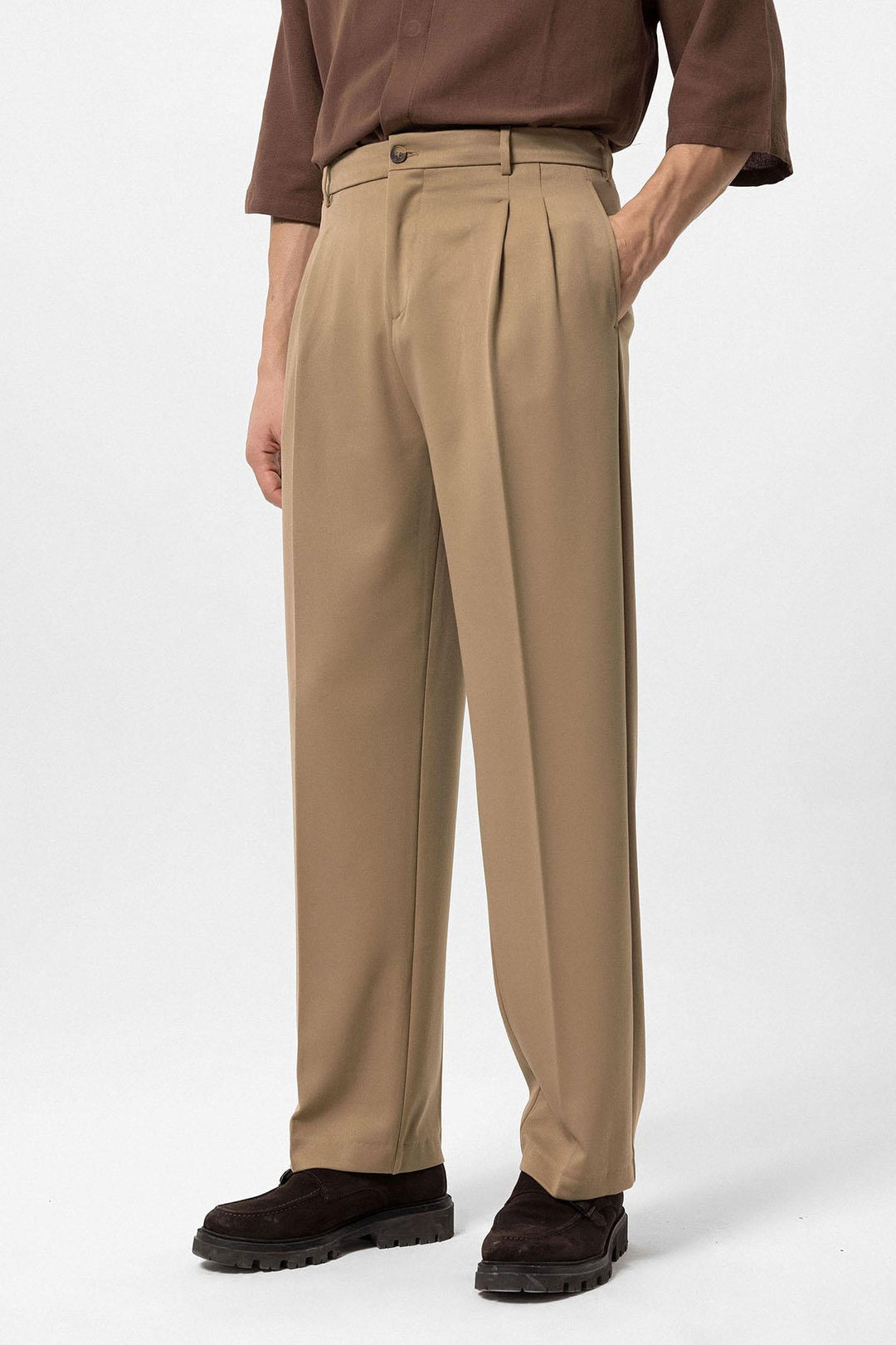 Pantalon Homme Camel Taille Haute Plissé Coupe Confortable - Wessi