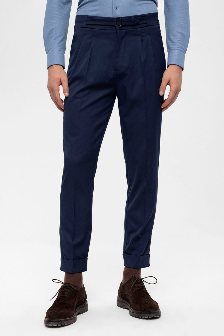 Pantalon Homme Bleu Marine Taille Haute Détail Boucle - Wessi